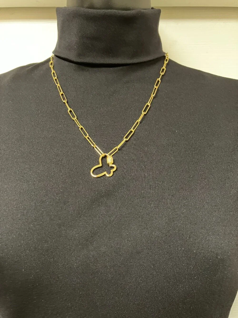 Butterfly Cubic Zirconia Pendant on 18 inch Brass Paper Clip chain Brand New